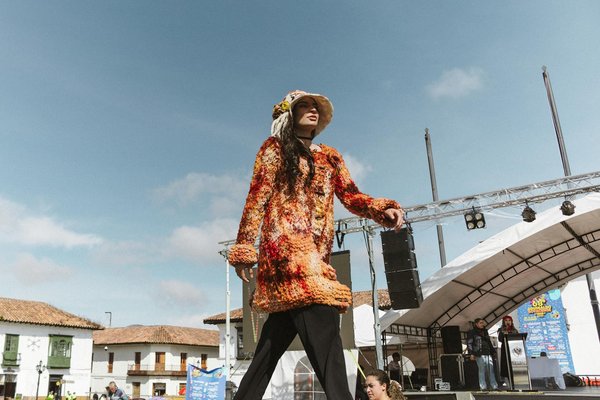 L'élégance chaleureuse : écharpes en cachemire pour femme